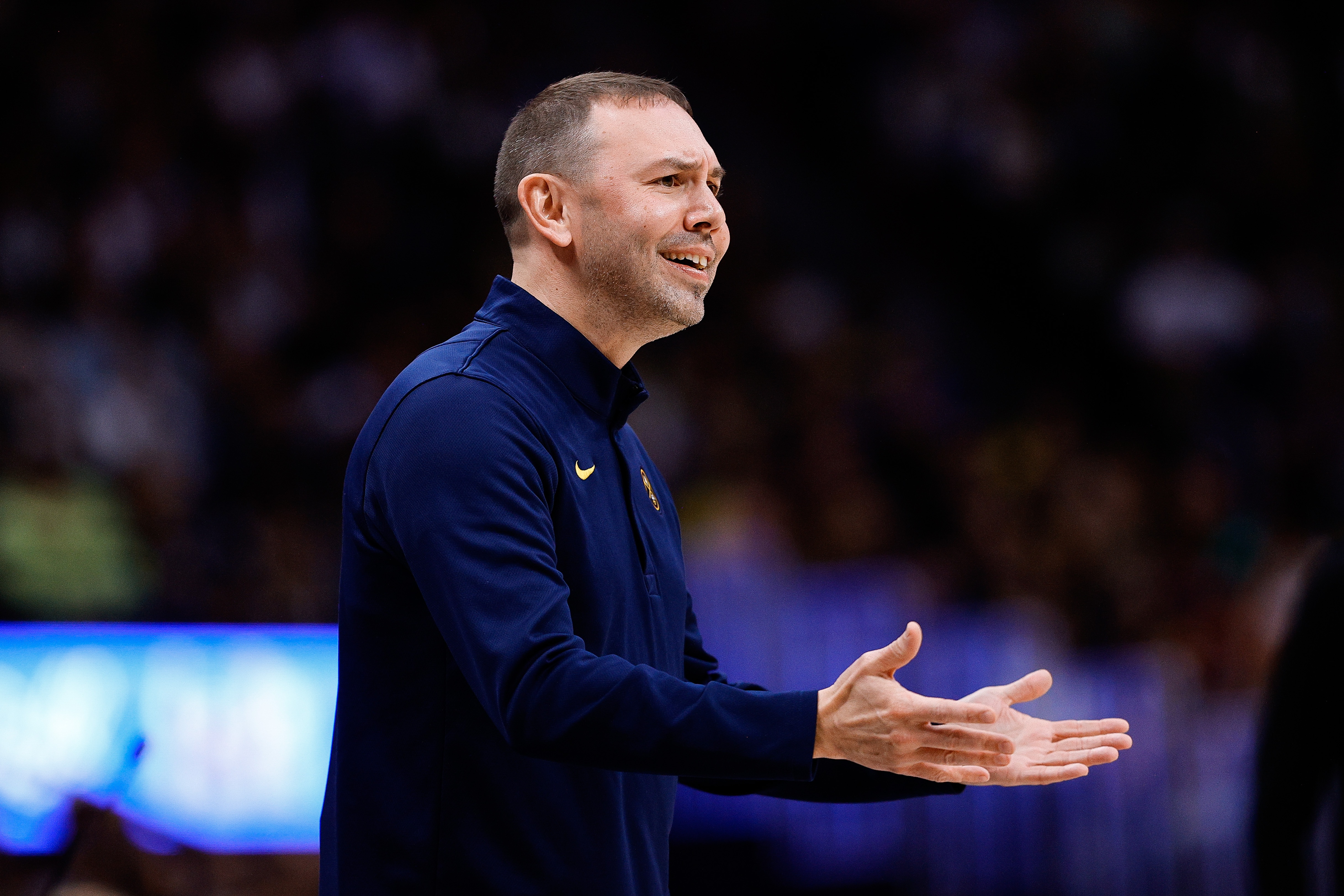 开云-小阿德尔曼带掘金54胜  与父亲成历史首对常规赛50+胜的父子主帅